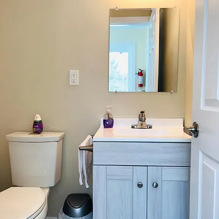 Suriz Cottage Lansdowne Room photo
